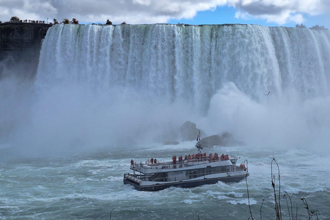 Niagara: Beyond the Falls Walking Tour & Cruise (seasonal) Beyond the Falls Walking Tour