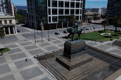 Montevideo: 3.5-Hour Private City Tour with a Local Guide and Stops