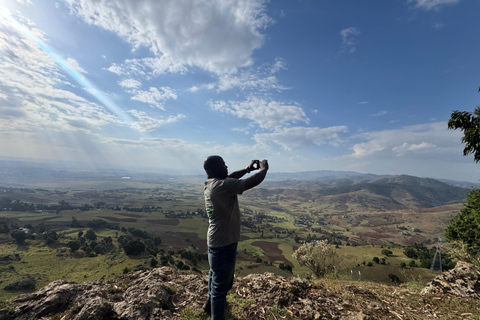 Akaro Village Sunrise & Sunset Wildlife Hike – Entoto