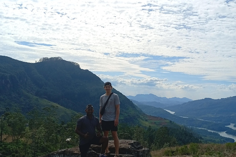 Kandy: Ambuluwawa, Pinnawala & Tea Factory by Tuk Tuk