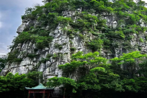 Guilin: Duxiu Peak and Royal City Entry Ticket(Opt Guide) Duxiu Peak and Royal City Entry Ticket