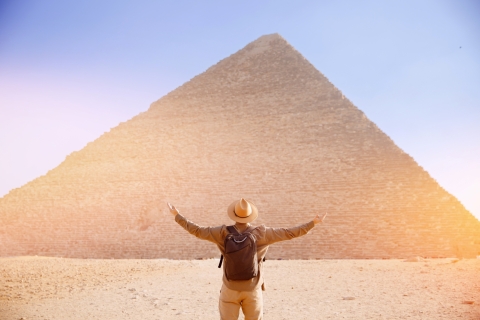 Von Safaga oder Soma Bay aus: Ausflug zu den Pyramiden und dem Ägyptischen Museum