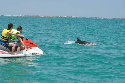 Djerba: 1,5-stündiges Jet Ski-Abenteuer mit HoteltransfersDjerba: Jet Ski Abenteuer in einer einzigartigen Wasserwelt