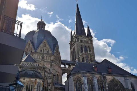 Cologne: Aachen Guided Tour with Carolus Thermen Entry