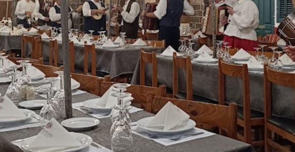 Madeira: Volkstanz-Show und traditionelles Abendessen