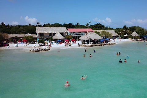 Cartagena: DayTour Mucura, tintipan and Islote by speadboat Cartagena: DayTour - Mucura and Islote by bus + speadboat