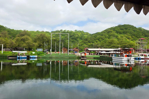 From Salalah: East Salalah Full-Day Guided Tour with Pickup