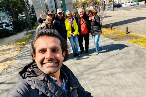 History of Hiroshima: Small Group Night Walking TourStoria di Hiroshima: tour a piedi serale per piccoli gruppi