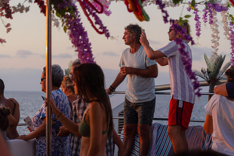 VIP paella Beach Hopping Cruise. Adults only all inclusive
