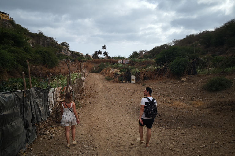 Tràz di Munti: Pottery Workshop, Cachupa Lunch & Hike