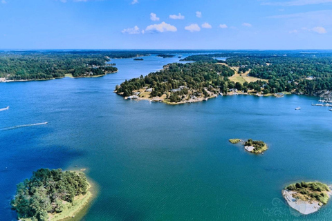 Estocolmo: Museo Vasa, Vrak y tour guiado en barco por los canalesEstocolmo: Museo Vasa, Vrak y tour en barco por los canales con guía