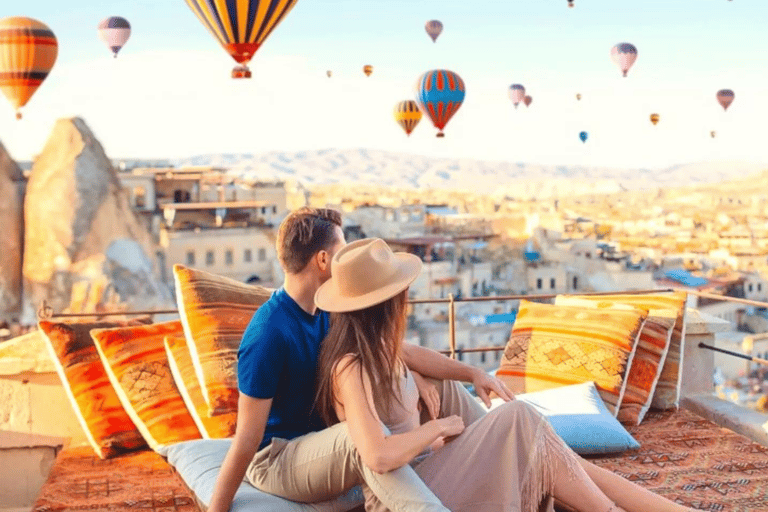 Explorando a Capadócia: Uma aventura cultural de dois diasTraslado gratuito dos hotéis de Antalya - Alanya - Side - Kemer