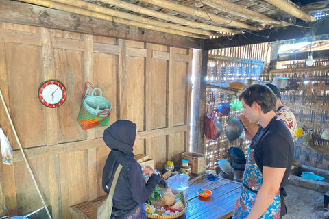 Yogyakarta: Borobudur Village Cycling Tour+Eco Cooking Class