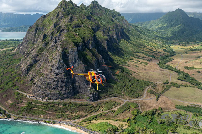 Oahu: Magnum PI Doors-Off Helicopter Tour Front Row VIP Seating