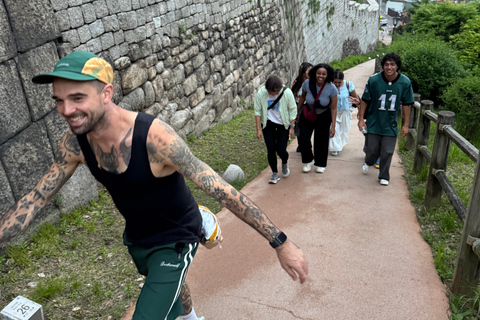 Seúl: comida casera, elaboración de postres, Naksan y paseo por el parqueSeúl: comida casera, elaboración de postres en Naksan y paseo por el parque