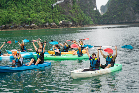 Hanoi: 2-dagars Halong-Lan Ha Bay BEST SELLER 5* kryssning balkong