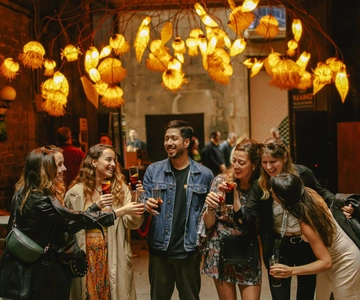 Barcelona: Guided City Nightlife Tour