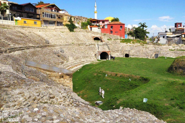 Von Tirana aus: Tagestour nach Durres und zum Kap von Rodon