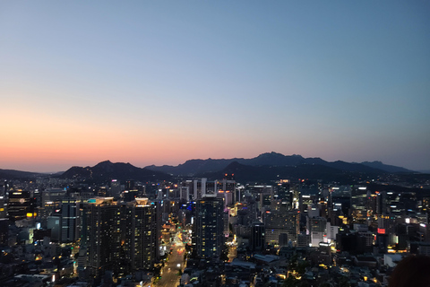 Séoul : visite guidée nocturne du mont Namsan