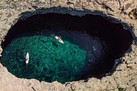 From Mellieħa: Coral Lagoon Kayak Rental