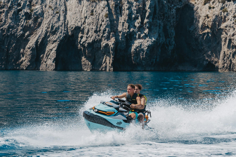 جولة جت سكي لمدة 30 دقيقة مع صور مجانية