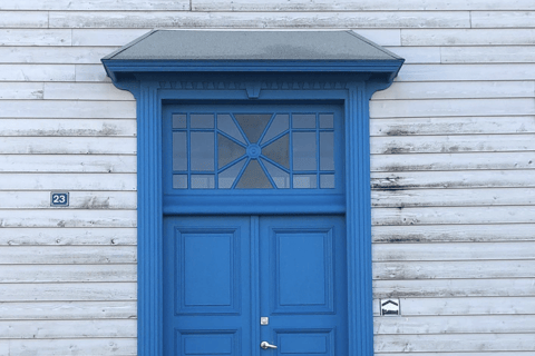 Saint-Pierre : visite à pied avec un guide de la région