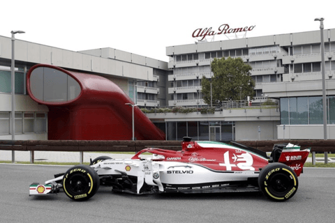 Milan: Alfa Romeo Museum Private Guided Tour with Transfer