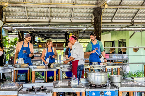 Chiang Mai: The Original Sticky Waterfalls & Thai Cooking