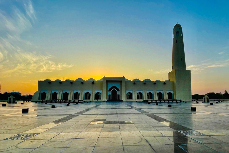 PRIVATE DOHA STADTFÜHRUNG FÜR FAMILIEN, PAARE UND KLEINE GRUPPENPrivate Stadtführung durch Doha für Familien, Paare und kleine Gruppen