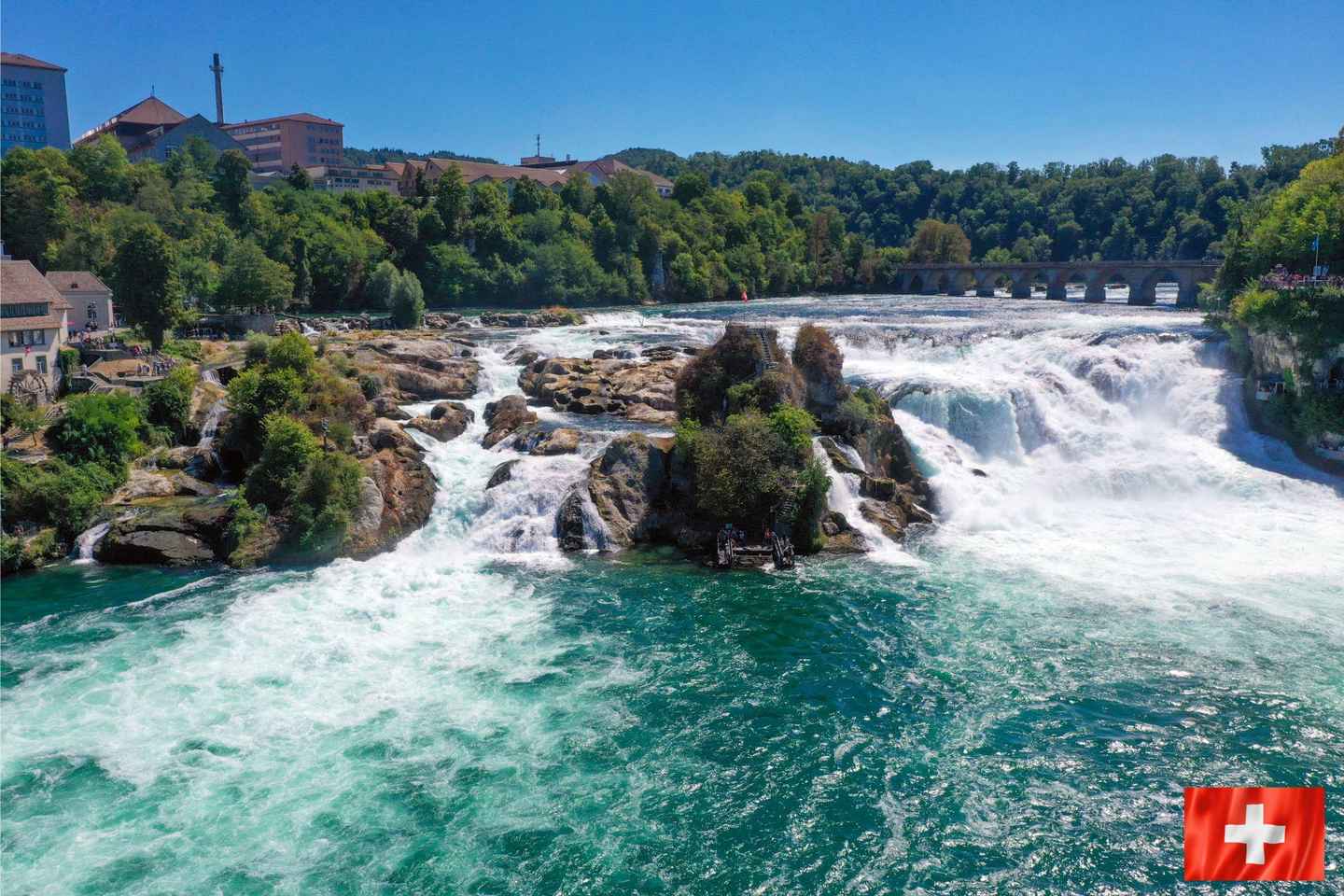 Zurich: Premium Guided Tour to Rhine Falls & Stein am Rhein