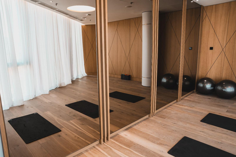 Tirana: Pilates or Yoga Class with Sauna and Snacks