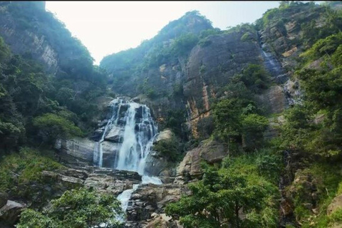 Colombo/ Negombo / South Coast to Ella Highlights Day Tour