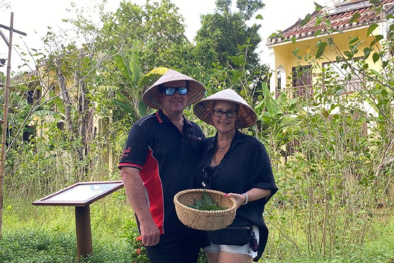 Hoi An: Excursión al Pueblo de la Seda con Comida o Cena