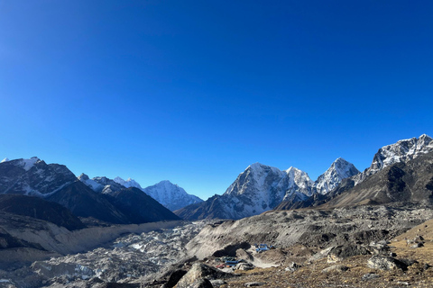 Excursão de helicóptero ao acampamento base do Everest - com serviço de busca no hotel e retornoPasseio de helicóptero pelo acampamento base do Everest