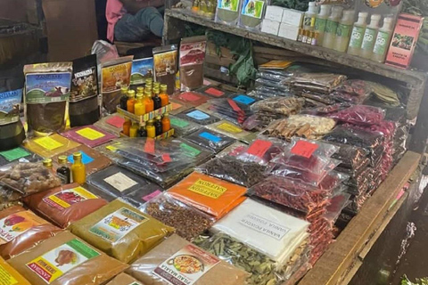 Zanzibar: Stone Town, Prison Island & Spice farm with Lunch Private tour no Hotel pickmup and drop off included