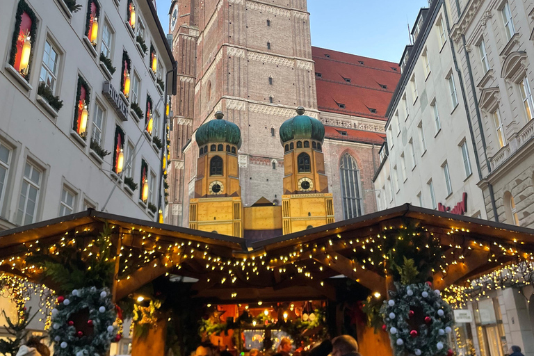Munich Premium Christmas Market Hopping with Sightseeing Tour