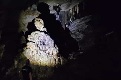 Athènes : randonnée au mont Hymette et exploration de grottes