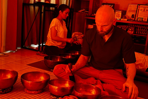 Bangkok: Sound Bowl Healing Session