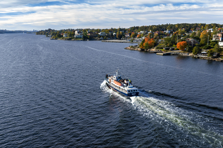 Stockholm: Archipelago Tour with Swedish Fika