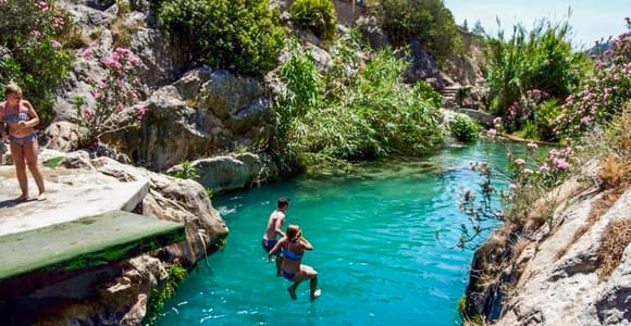 Ab Albir & Benidorm: Reisebus-Tour zu den Algar-Wasserfällen