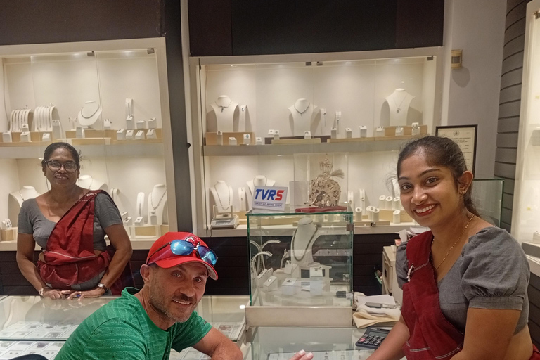 康提：香料园和手工艺人工作室嘟嘟车之旅