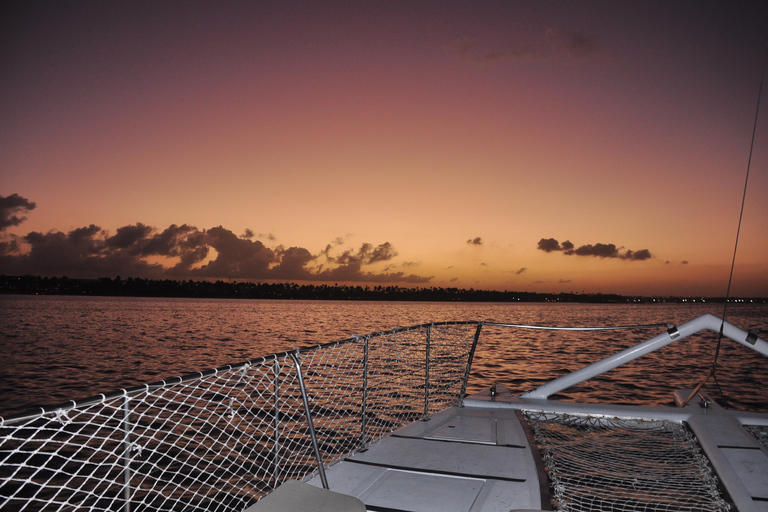 Punta Cana: Crociera privata in catamarano al tramonto con champagne