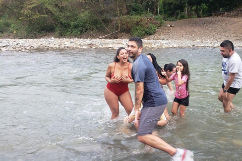 Medellin: River Tubing and BBQ Day Trip with Hotel Pickup