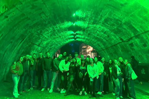Glasgow: Guided Pub Crawl with Shots and Drink Discounts