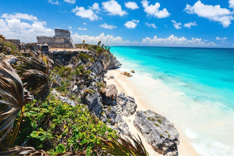Tulum Archaeological Zone and Jaguar Park With Transfer and Lunch