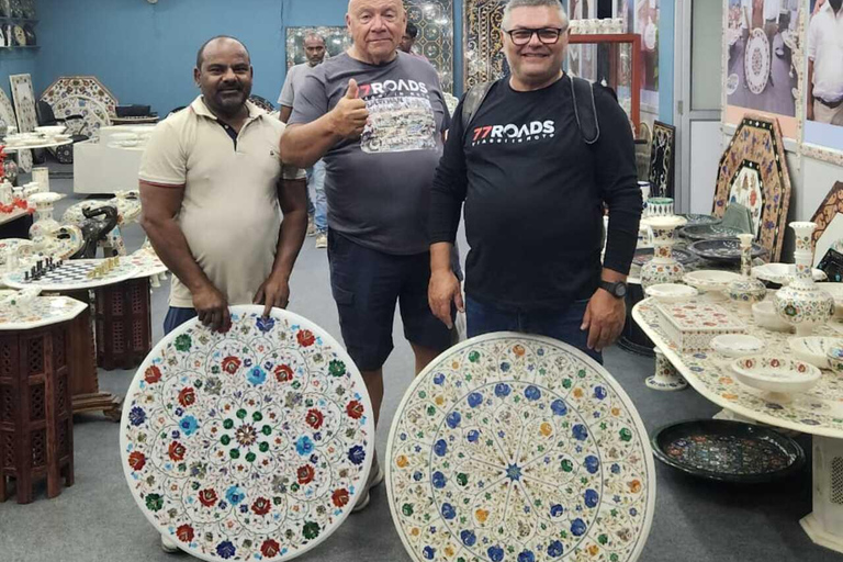 Agra Handicraft & Marble Inlay Shopping Tour Agra Handicraft Shopping Tour w/ Marble Inlay Demonstration