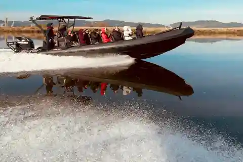 Lisbon Speed Boat Monuments Tour Sunset
