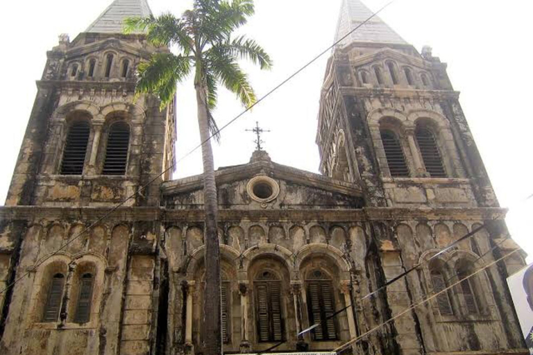 桑给巴尔：本地导游带领的石头城徒步导览。桑给巴尔：本地导游带你徒步导览石头城