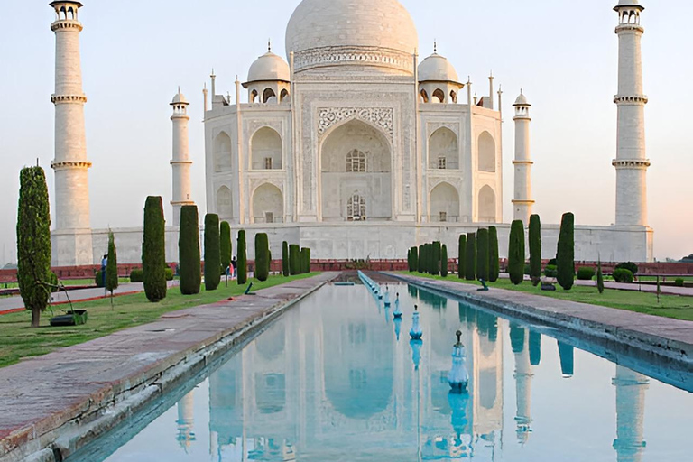 Taj Mahal &amp;Agra stad: Övernattningstur från Delhi med alternativAll Inclusive med 5-stjärnigt hotell + flygmiddag och Jaipur Drop