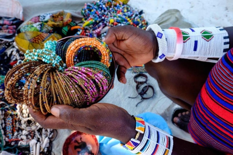 Magia koralików: ekstrawagancja ręcznie robionej biżuterii w KigaliMagia koralików: ekstrawagancja ręcznie robionej biżuterii w Kigali w Rwandzie